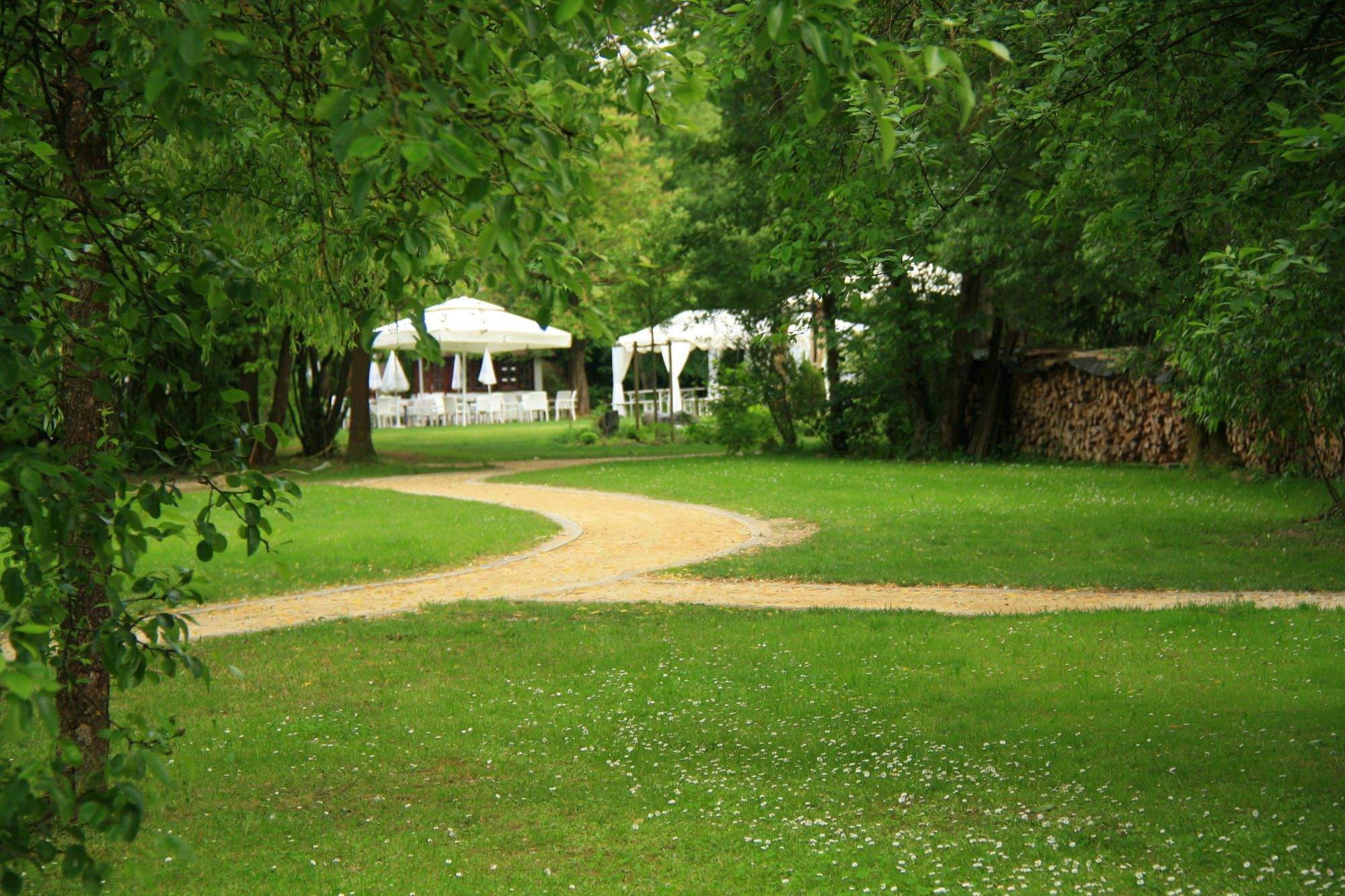 Parkhotel Schmid Adelsried Exterior foto
